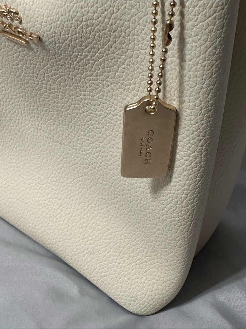 COACH HANDBAG - Picture 4 of 14
